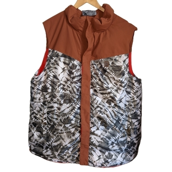 𝅺MEN ORAGE Reversible Red & Abstract Print Puffer Sleeveless Vest Extra-Large - Picture 10 of 11